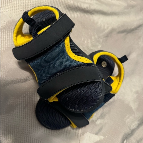 JRNDS Kids Water Shoes, Never Worn. Boys 12. Velcro‎ - Picture 6 of 9